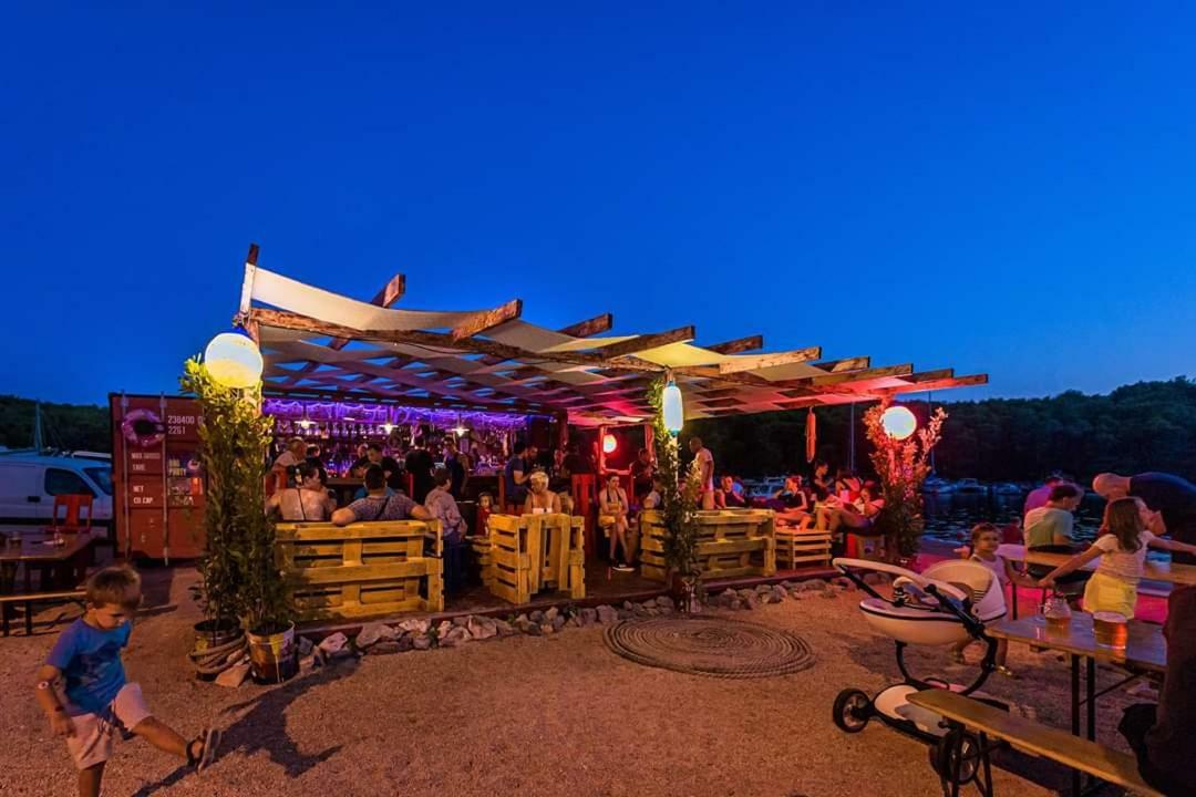 Apartments Mali Mate Tribalj Εξωτερικό φωτογραφία